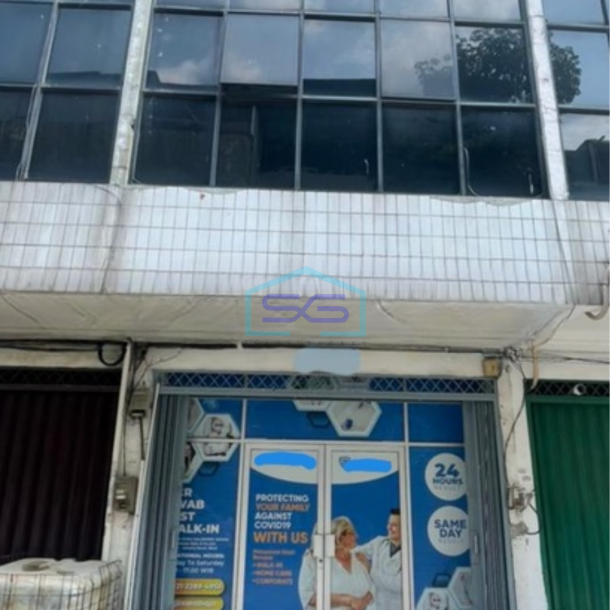 Dijual Ruko Lokasi Bebas Banjir di Kalideres Jakarta Barat Luas Bangunan 200 m2-1