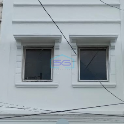 Dijual Ruko Lokasi Strategis di Tangerang Luas Bangunan 180 m2