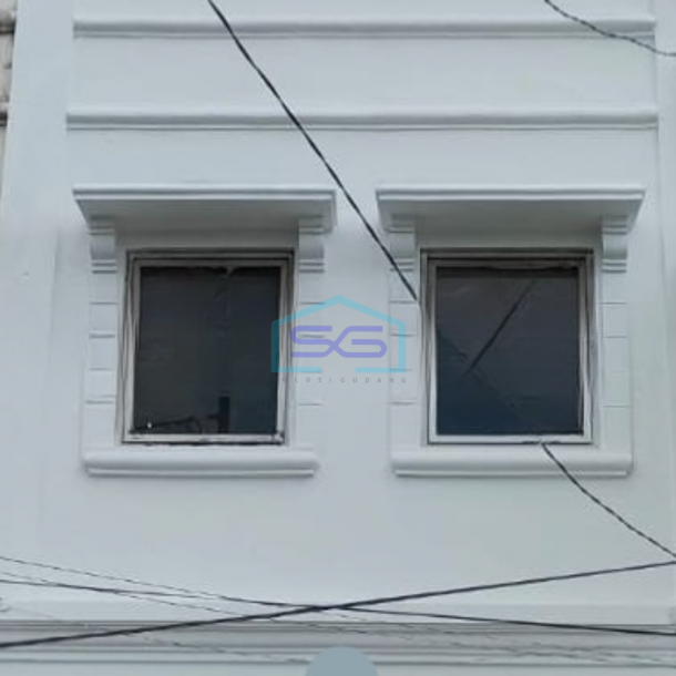 Dijual Ruko Lokasi Strategis di Tangerang Luas Bangunan 180 m2-2