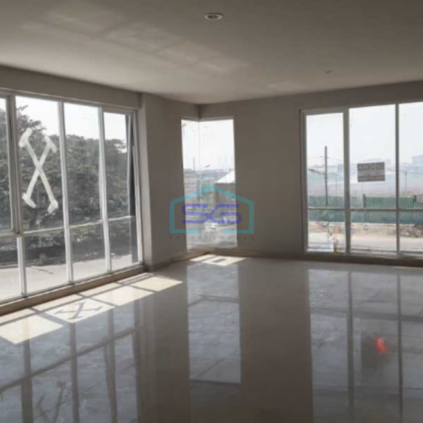 Dijual Ruko Lokasi Bebas Banjir di Jakarta Barat Luas Bangunan 232 m²-3