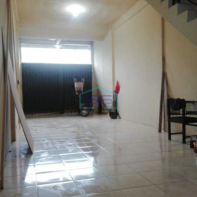 Dijual Ruko Lokasi Strategis Luas Bangunan  120 m² di Jakarta Barat