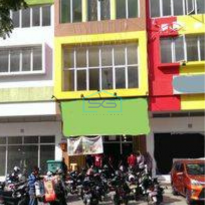 Dijual cepat Ruko 3 lantai strategis di Modernland, Tangerang