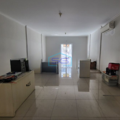 Dijual Ruko 3 Lantai Luas Tanah 100 m² Lokasi Strategis di Cengkareng Jakarta Barat