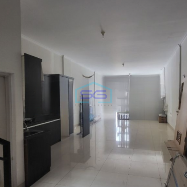 Dijual Ruko 3 Lantai Luas Tanah 100 m² Lokasi Strategis di Cengkareng Jakarta Barat-2