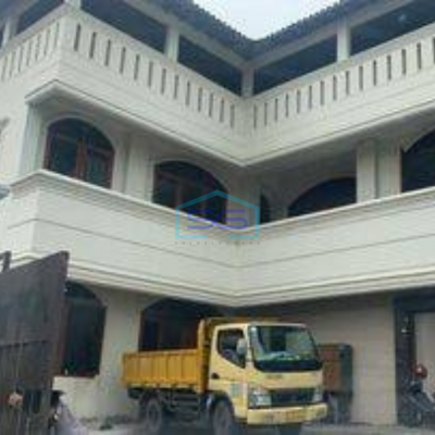 Dijual cepat Ruang Usaha 4 lantai di Kemayoran, Jakarta Pusat