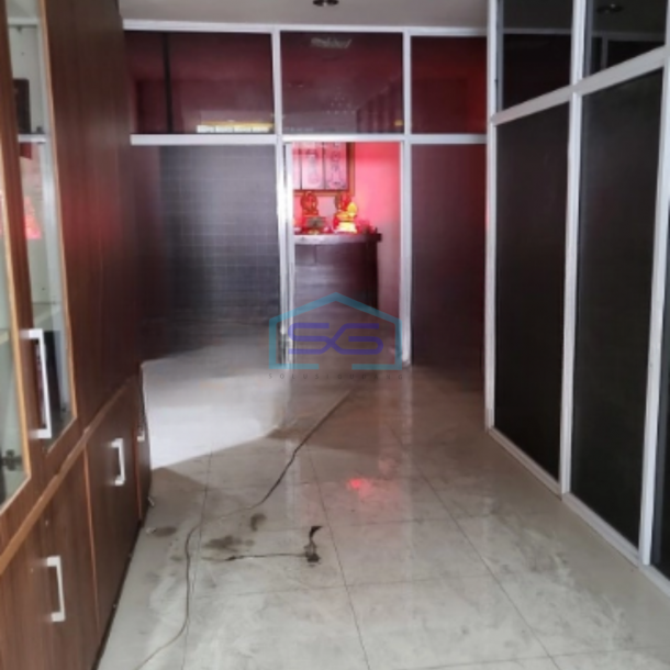 Dijual Gudang Lokasi Strategis di Pinggir Jalan Raya Benda Tangerang Akses Container 40 Feet-1
