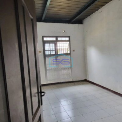 Disewakan Gudang Ada Kantor Luas Bangunan  450 m² di Dadap Kosambi Timur Tangerang-2