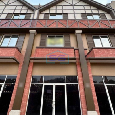 Disewakan Ruko 3 Lantai di Pantai Indah Kapuk Jakarta Utara Luas Bangunan  240 m²