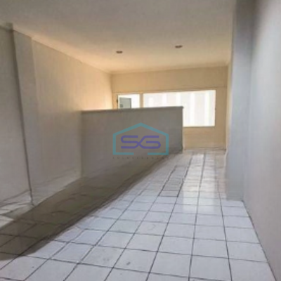 Disewakan Ruko di Cideng Jakarta Pusat Siap Pakai Pinggir Jalan Raya