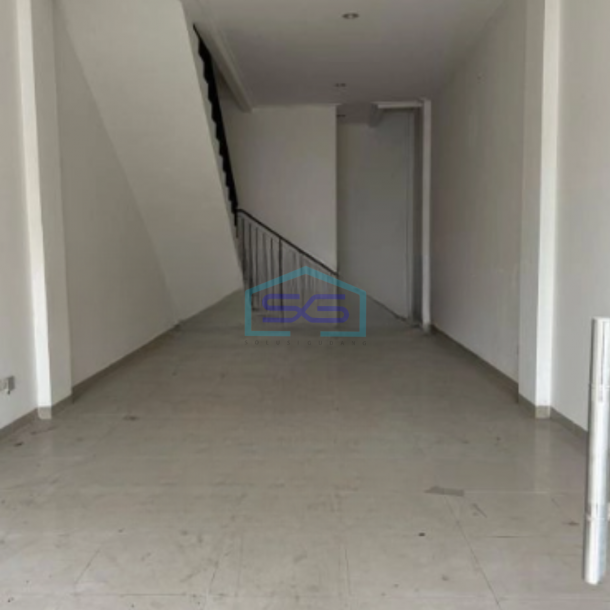 Disewakan Ruko 1 Lantai Luas Bangunan  270 m² Lokasi Pantai Indah Kapuk Jakarta Utara-1