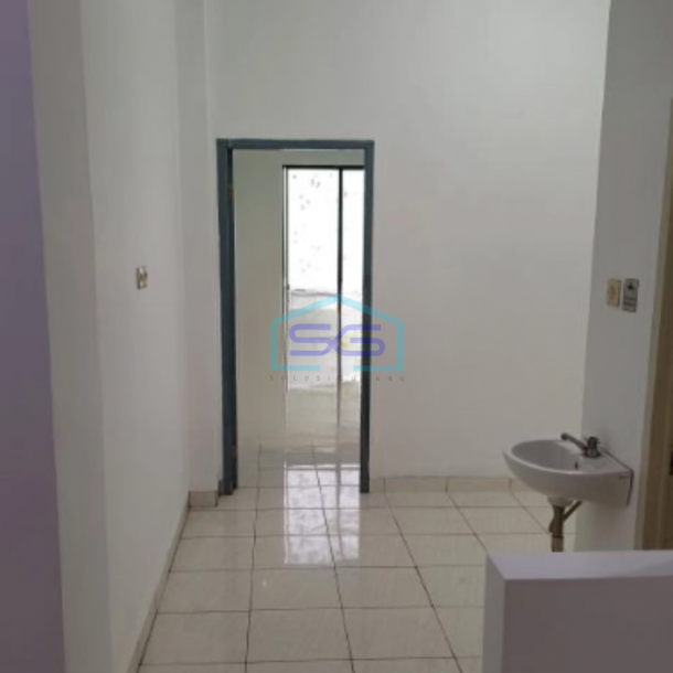 Disewakan Ruko Luas Bangunan 100 m² Lokasi Pinggir Jalan Jelambar Jakarta Barat-2