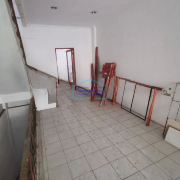 Disewakan Ruko Luas Bangunan 210 m² Lokasi Pluit Jakarta Utara-2