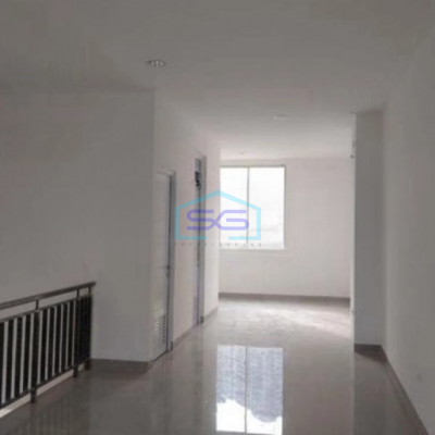 Disewakan Ruko Murah Luas Bangunan 240 m² Lokasi Pantai Indah Kapuk Jakarta Utara