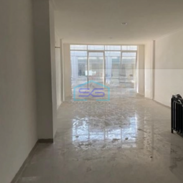 Disewakan Ruko 3 Lantai Luas Bangunan 220 m² Lokasi Pantai Indah Kapuk Jakarta Utara-3