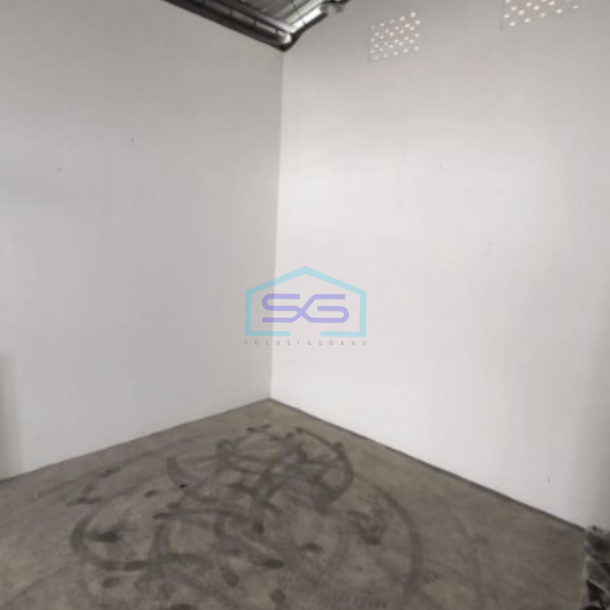 Disewakan Gudang Akses Container 40 Feet Luas Bangunan  190 m² Lokasi Kapuk Kamal Jakarta Barat-2