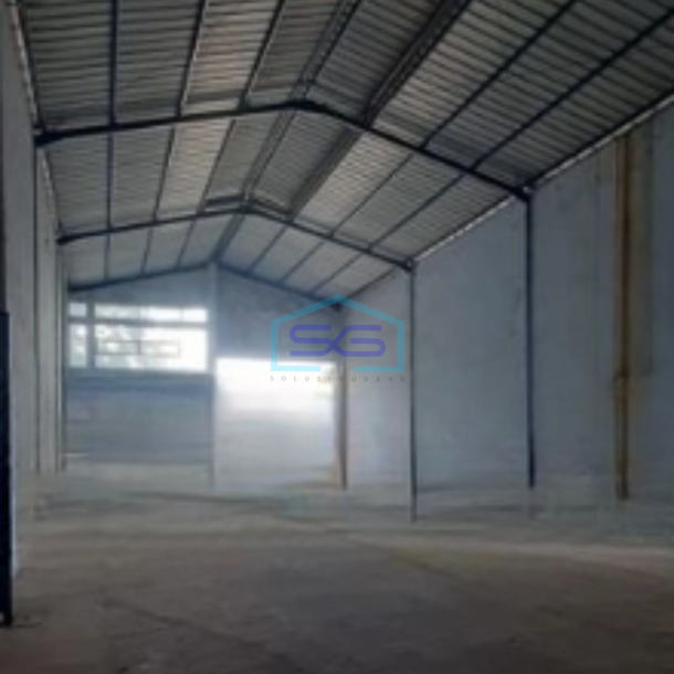 Disewakan Gudang Lokasi Bebas Banjir Luas Bangunan 300 m² Lokasi Kapuk Kamal Jakarta Barat-2