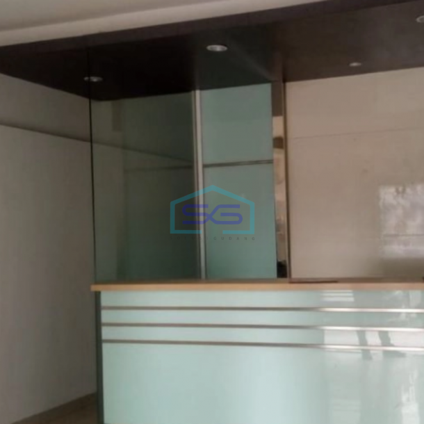 Disewakan Ruko Lokasi Strategis Luas Bangunan 304 m² Lokasi Kelapa Gading Jakarta Utara-3