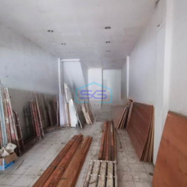 Disewakan Ruko 3 Lantai Luas Bangunan  210 m² Lokasi Pluit Jakarta Utara-3