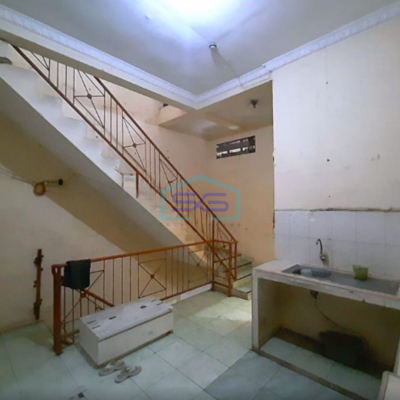 Dijual Ruko di Menceng Raya Bangunan 3 Lantai Kalideres Jakarta Barat LB 150m2
