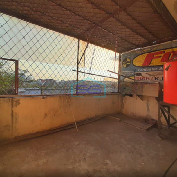 Dijual Ruko di Menceng Raya Bangunan 3 Lantai Kalideres Jakarta Barat LB 150m2-2