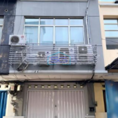 Dijual Ruko Mutiara Taman Palem Cengkareng Jakarta Barat 4 Tingkat Semi Furnished LB 270m2