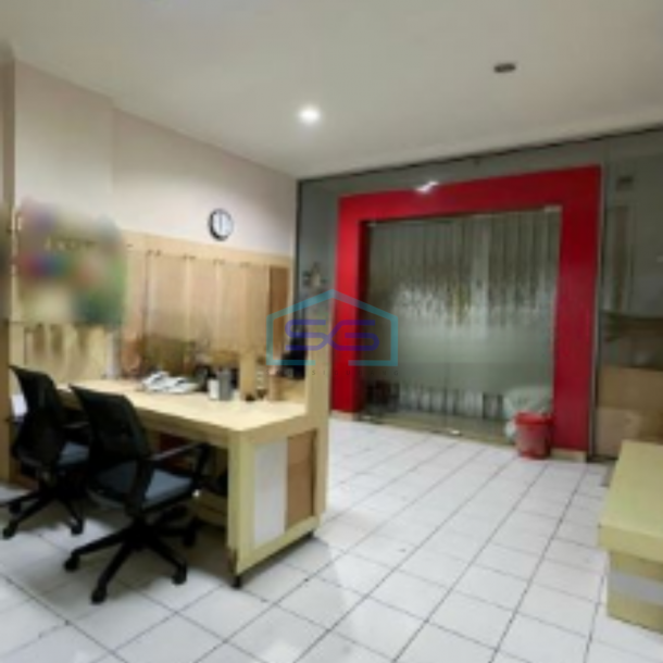 Dijual Ruko Mutiara Taman Palem Cengkareng Jakarta Barat 4 Tingkat Semi Furnished LB 270m2-2