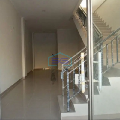 Dijual Ruko Hadap Laut Bangunan 5 Lantai di PIK Jakarta Utara LB 337m2