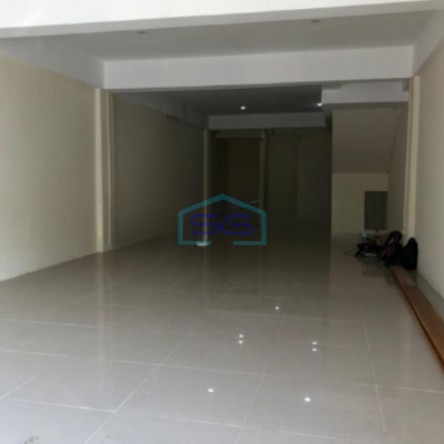 Disewakan Ruko Kebon Jeruk Jakarta Barat 3.5 lantai Plong LB 202m2
