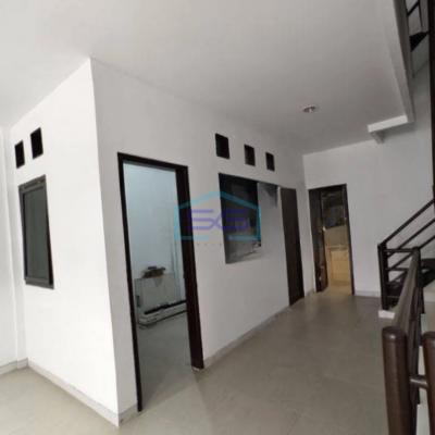 Dijual Ruko di Serpong Tangerang Selatan Luas Bangunan 260 m²