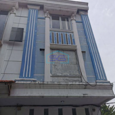 Disewakan Ruko di Kebon Jeruk Dekat Palmerah Jakarta Barat Luas Bangunan 300 m²