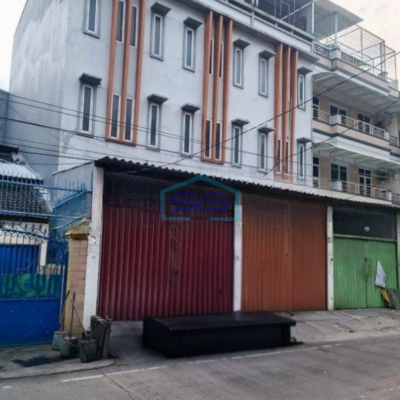 Disewakan Ruko Jelambar Utama Raya 3.5 Lantai Jakarta Barat