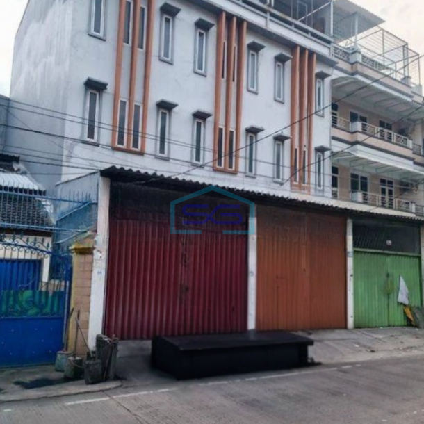 Disewakan Ruko Jelambar Utama Raya 3.5 Lantai Jakarta Barat-2