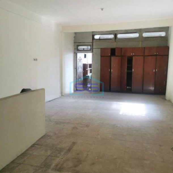 Disewakan Ruko di Teluk Gong Penjaringan Jakarta Utara Luas Bangunan 215 m²-2