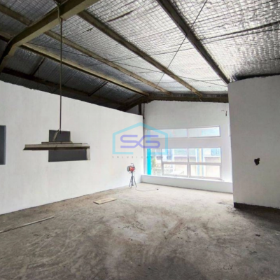 Disewakan Gudang di Bizpark Pulo Gadung Jakarta Timur Akses Container 40 Feet