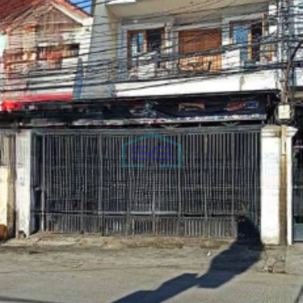 Dijual Ruko Lokasi Strategis di Tomang Jakarta Barat 3 Lantai Pinggir Jalan siap Huni-1