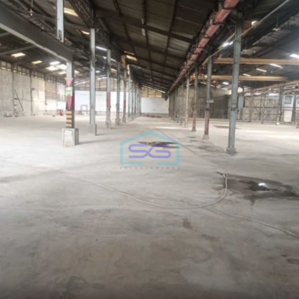 Disewakan Gudang Baru Renovasi Lokasi Strategis di Tangerang Kota Luas Bangunan 5520 m²-1
