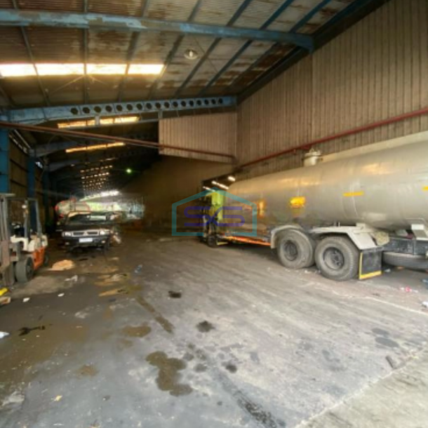 Disewakan Gudang Lokasi Strategis, Bebas Banjir, Akses Tol, Kantong Parkir Luas Karawaci Tangerang LB 3360m2-4