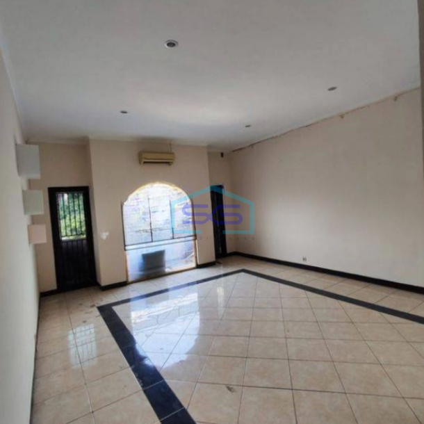 Disewakan Ruko Siap Pakai di Cihanjuang Bandung SHM LB 165m2-3