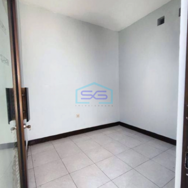 Disewakan Ruko Siap Pakai di Cihanjuang Bandung SHM LB 165m2-2