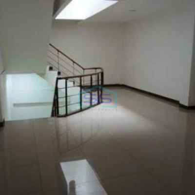 Disewakan Ruko Sunter Cocok untuk Kantor Ruko 4 lantai di Sunter Jakarta Utara siap Pakai LB 200m2