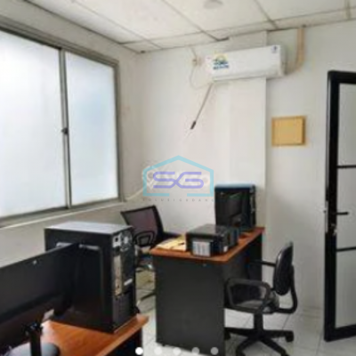 Disewakan Ruko Cempaka Mas Kemayoran Jakarta Pusat cocok untuk Kantor LB 162m2