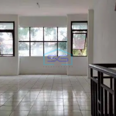 Disewakan Ruko Bekasi Harapan Indah Siap Pakai sudah Renovasi 2 lantai