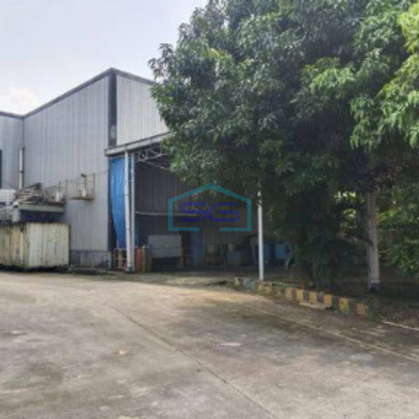 Disewakan Gudang Ada Hoist di Bekasi Jawa Barat Luas Tanah 1 Ha-1