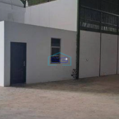 Disewakan Gudang Baru berlokasi di Pinggir Jalan Raya Cileungsi Bogor LB 1100m2