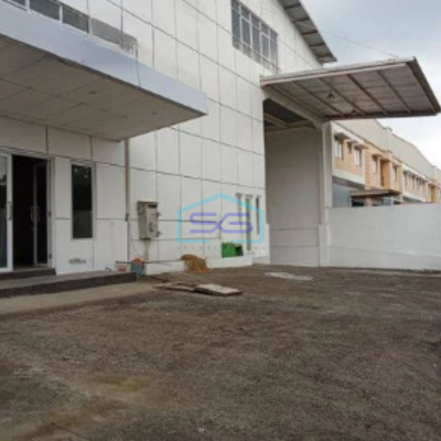 Disewakan Gudang Delta Silicon Cikarang Bekasi Gudang ada Loading Dock Siap Pakai LB 2311m2