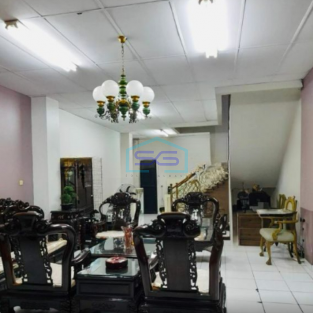 Dijual Ruko di lokasi sangat strategis Cempaka Putih Jakarta Pusat Luas Bangunan  360 m²-4