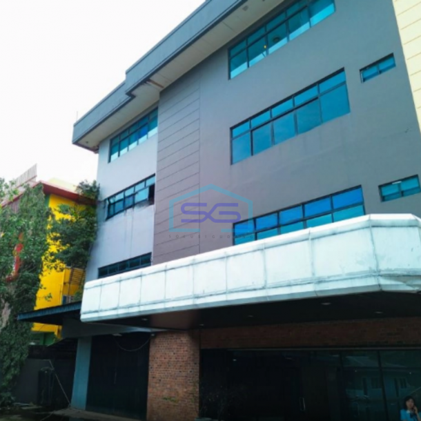 Disewakan Gudang 4 LT Siap Pakai Pakai di Pengangsaan Dua Kelapa Gading Jakarta Utara-1