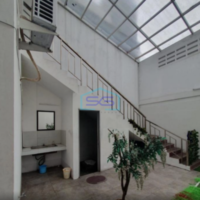 Dijual Ruko Lokasi Strategis di Mainroad Batununggal Bandung LB 452m2