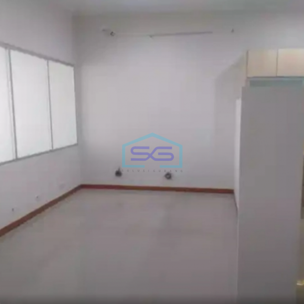 Disewakan Ruko Strategis Di Mekarwangi Singgasana Moch Toha Bandung LB 200m2-6