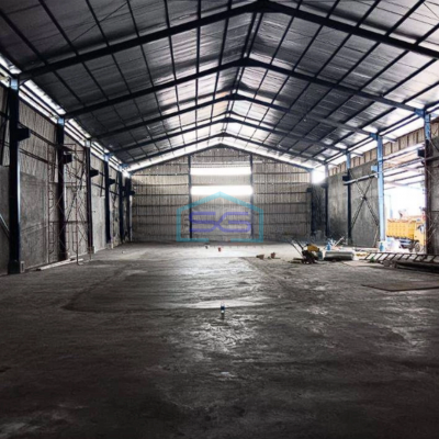 Disewa Gudang Lengkap Dengan Kantor Dan Mess Karyawan kavling Dpr, Cipondoh, Tangerang